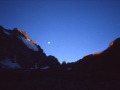 12216 - Aurore Nucléaire - Face nord du Pic Sans Nom - Ecrins - Août 1998