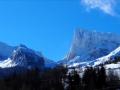 De gauche à droite : le Vallon Froid, la Crête d’Âne, le Pas de Follet, le Pic de Bure et le Plateau de Bure