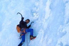 Dans la deuxième longueur du ressaut final