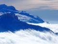 Au premier plan et de gauche à droite : le Pic Grillon, la Montagne de Gigon et le Grand Bréchon ou paroi des Voutes