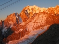 Lever du soleil sur le Mont-Blanc