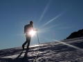 Dans la marche d'approche des Aiguilles Marbrées