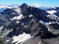 Le col de Susanfe tout en bas au centre