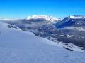 Montagne du Conest avec au fond et de gauche à droite : la Chartreuse, Belledonne, le Grand Galbert, le Taillefer et le Grand Serre