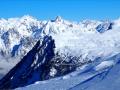 Le massif de Belledonne et au premier plan à droite le Grand Galbert et son plateau