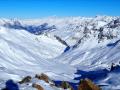 Le vallon de l'Anesse et tout au loin au centre le Mont Blanc