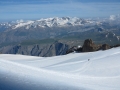 Depuis le glacier de la Girose, le massif des Grandes Rousses au fond