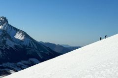 A gauche la Tête de la Cluse