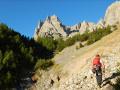 Approche dans le vallon de Combe Brune sur le sentier qui mène à la Croix de la Salcette