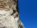 Le début de la longueur en 6b. Une fissure bien patinée...