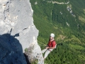 7ème et 8ème longueurs : une longue traversée ascendante sur la gauche avec sortie par Chrysanthème : pas beau et craignos !