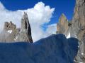 L'Aiguille du Fou au centre avec sur sa droite la Pointe Lépiney