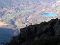 Le hameau des Verneys et le plan d'eau de Valbonnais