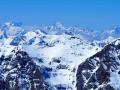 En toile de fond, le Massif des Écrins