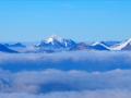 Le massif de la Charteuse avec de gauche à droite : le Charmansson, Chamechaude, les Petit et Grand Som, la Dent de Crolles, les Rochers du Midi et le Grand Manti