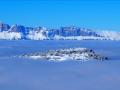 La Croix de Roche devant la barrière est du massif du Vercors