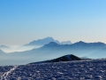 En arrière plan au centre : le Mont-Blanc