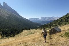 Tout en haut à gauche, la Brèche de Faraut