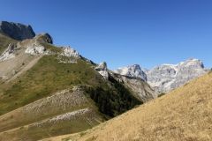 Au dessus du Col de l'Aup avec de gauche à droite, le Gigon et l'Obiou