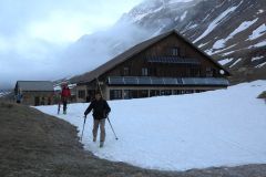 Départ dimanche matin depuis le refuge de l'Alpe de Villar d'Arène pour rejoindre Adèle Planchard