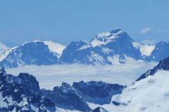 Le Dévoluy avec de gauche à droite : la Tête de l'Aupet, la Tête de Lapras et l'Obiou