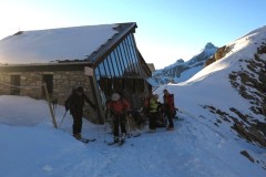 Lundi matin, départ pour le col de Casse Déserte