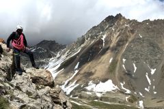 A droite la Tête de la Cassille et tout au fond à gauche le Pic de la Moulinière